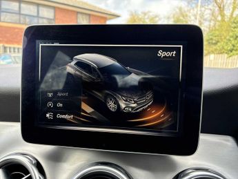 MERCEDES-BENZ GLA Gla 200D Amg Line 5Dr Auto