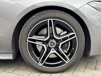 MERCEDES-BENZ CLA Cla 220D Amg Line Executive 4Dr Tip Auto