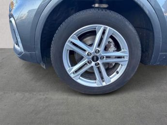 AUDI Q5 2.0 Tdi 40 S Line Suv 5Dr Diesel S Tronic Quattro Euro 6 (S/S) (