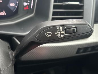 AUDI A1 1.5 Tfsi 35 S Line Sportback 5Dr Petrol S Tronic Euro 6 (S/S) (1