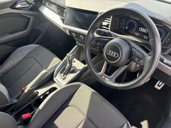 AUDI A1 1.0 Tfsi 30 S Line Sportback 5Dr Petrol S Tronic Euro 6 (S/S) (1