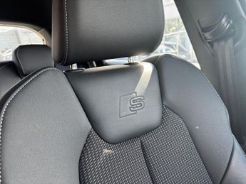 AUDI A1 1.0 Tfsi 30 S Line Sportback 5Dr Petrol S Tronic Euro 6 (S/S) (1