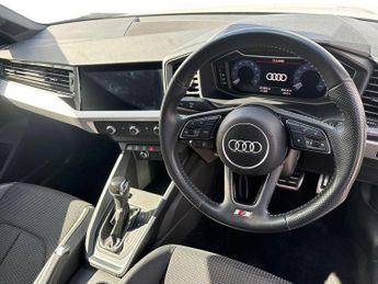 AUDI A1 1.0 Tfsi 30 S Line Sportback 5Dr Petrol S Tronic Euro 6 (S/S) (1