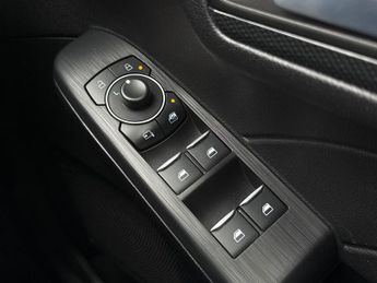 FORD KUGA 2.5 Duratec 14.4Kwh St-Line Edition Suv 5Dr Petrol Plug-In Hybri