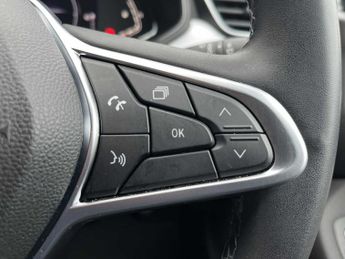 Renault CLIO 1.6 E-Tech Full Hybrid 145 Techno 5Dr Auto