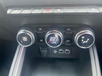 RENAULT CLIO 1.6 E-Tech Esprit Alpine Hatchback 5Dr Petrol Hybrid Auto Euro 6