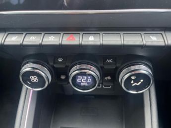 RENAULT CLIO 1.6 E-Tech Esprit Alpine Hatchback 5Dr Petrol Hybrid Auto Euro 6