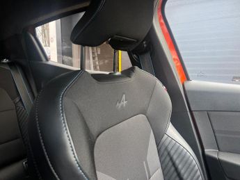 RENAULT CLIO 1.6 E-Tech Esprit Alpine Hatchback 5Dr Petrol Hybrid Auto Euro 6