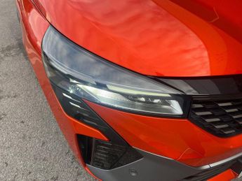 RENAULT CLIO 1.6 E-Tech Esprit Alpine Hatchback 5Dr Petrol Hybrid Auto Euro 6