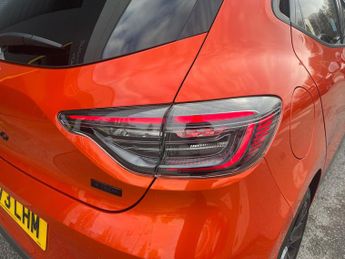 RENAULT CLIO 1.6 E-Tech Esprit Alpine Hatchback 5Dr Petrol Hybrid Auto Euro 6