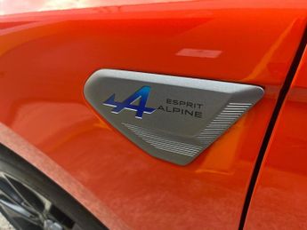 RENAULT CLIO 1.6 E-Tech Esprit Alpine Hatchback 5Dr Petrol Hybrid Auto Euro 6