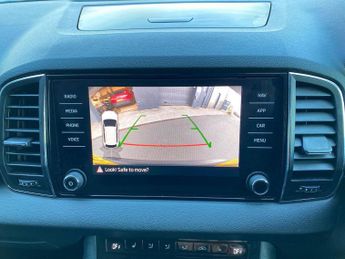 SKODA KAROQ 1.5 Tsi Se L Suv 5Dr Petrol Dsg Euro 6 (S/S) (150 Ps)