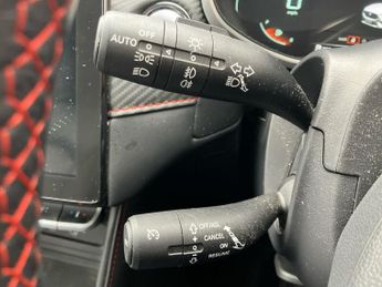 MG MOTOR UK ZS 1.0 T-Gdi Exclusive Suv 5Dr Petrol Auto Euro 6 (111 Ps)