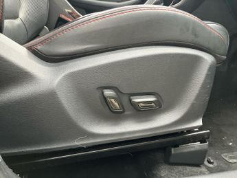 MG MOTOR UK ZS 1.0 T-Gdi Exclusive Suv 5Dr Petrol Auto Euro 6 (111 Ps)