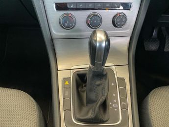 VOLKSWAGEN GOLF 1.4 Tsi Bluemotion Tech Match Edition Hatchback 5Dr Petrol Dsg E