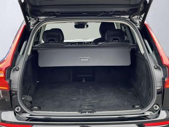 VOLVO XC60 2.0 B5P Core 5Dr Awd Geartronic