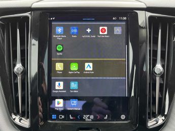 VOLVO XC60 2.0 B5P Core 5Dr Awd Geartronic