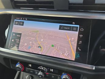 AUDI Q3 1.5 Tfsi Cod 35 S Line Suv 5Dr Petrol S Tronic Euro 6 (S/S) (150