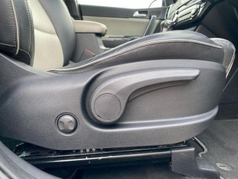 KIA SPORTAGE 1.6 T-Gdi Gt-Line Suv 5Dr Petrol Dct Awd Euro 6 (S/S) (174 Bhp)