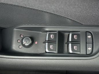 AUDI A3 1.4 Tfsi Sport Sportback 5Dr Petrol S Tronic Euro 5 (S/S) (122 P