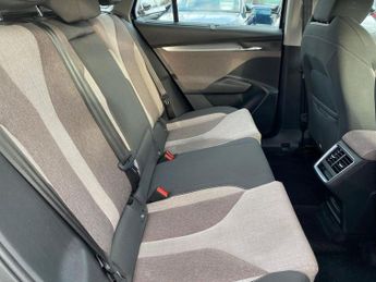 SKODA ENYAQ 62Kwh 60 Suv 5Dr Electric Auto (Dc120Kw) (179 Ps)