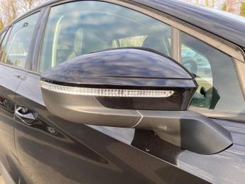 SKODA ENYAQ 62Kwh 60 Suv 5Dr Electric Auto (Dc120Kw) (179 Ps)