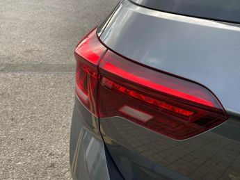 VOLKSWAGEN T-ROC 1.5 Tsi Gpf Evo Sel Suv 5Dr Petrol Dsg Euro 6 (S/S) (150 Ps)