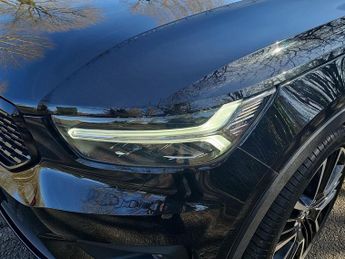 VOLVO XC40 1.5 T5 Recharge Phev R Design Pro 5Dr Auto