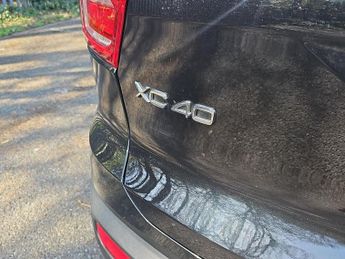 VOLVO XC40 1.5 T5 Recharge Phev R Design Pro 5Dr Auto