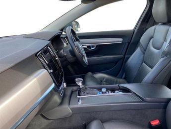VOLVO V90 2.0 T4 Momentum Plus Estate 5Dr Petrol Auto Euro 6 (S/S) (190 Ps