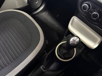 RENAULT TWINGO 1.0 Sce Play Hatchback 5Dr Petrol Manual Euro 6 (70 Ps)