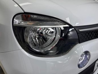 RENAULT TWINGO 1.0 Sce Play Hatchback 5Dr Petrol Manual Euro 6 (70 Ps)