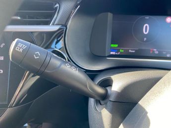 VAUXHALL CORSA 100Kw Design 50Kwh 5Dr Auto
