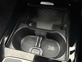 MERCEDES-BENZ CLA Cla 180 Amg Line Executive 5Dr Tip Auto