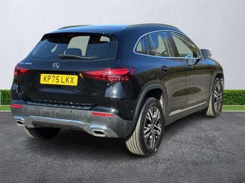 MERCEDES-BENZ GLA Gla 200D Sport Executive 5Dr Auto