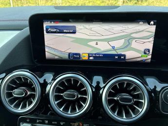 MERCEDES-BENZ EQA Eqa 250+ 140Kw Amg Line Premium 70.5Kwh 5Dr Auto