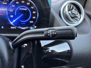 MERCEDES-BENZ EQA Eqa 250+ 140Kw Amg Line Premium 70.5Kwh 5Dr Auto