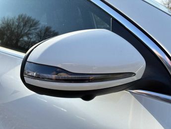 MERCEDES-BENZ EQA Eqa 250+ 140Kw Amg Line Premium 70.5Kwh 5Dr Auto