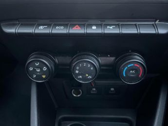 DACIA DUSTER 1.3 Tce Expression Suv 5Dr Petrol Edc Euro 6 (S/S) (150 Ps)