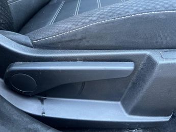 DACIA DUSTER 1.3 Tce Expression Suv 5Dr Petrol Edc Euro 6 (S/S) (150 Ps)