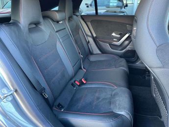MERCEDES-BENZ CLA Cla 250E Amg Line Premium 5Dr Tip Auto