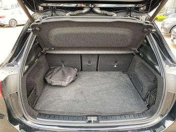 MERCEDES-BENZ EQA Eqa 300 4Matic 168Kw Amg Line 66.5Kwh 5Dr Auto