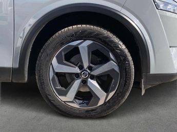 NISSAN QASHQAI 1.3 Dig-T Mhev N-Connecta Suv 5Dr Petrol Hybrid Xtron Euro 6 (S/