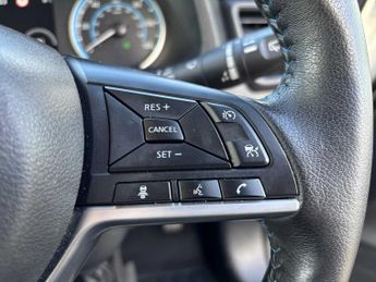 Nissan LEAF 110Kw N-Connecta 39Kwh 5Dr Auto