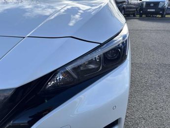 Nissan LEAF 110Kw N-Connecta 39Kwh 5Dr Auto