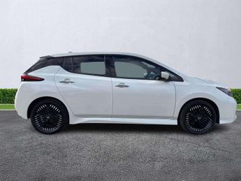 NISSAN LEAF 110Kw N-Connecta 39Kwh 5Dr Auto