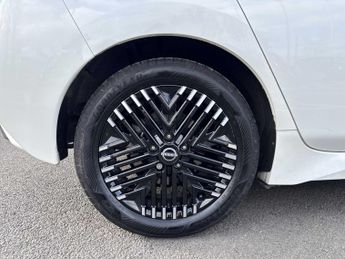 NISSAN LEAF 110Kw N-Connecta 39Kwh 5Dr Auto