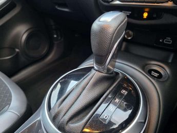 Nissan JUKE 1.6 Hybrid N-Connecta 5Dr Auto