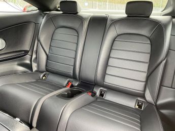 MERCEDES-BENZ C CLASS Mercedes-Benz C 220 Amg Line Premium +
