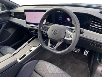 VOLKSWAGEN PASSAT 1.5 Tsi Ehybrid 272 R-Line 5Dr Dsg